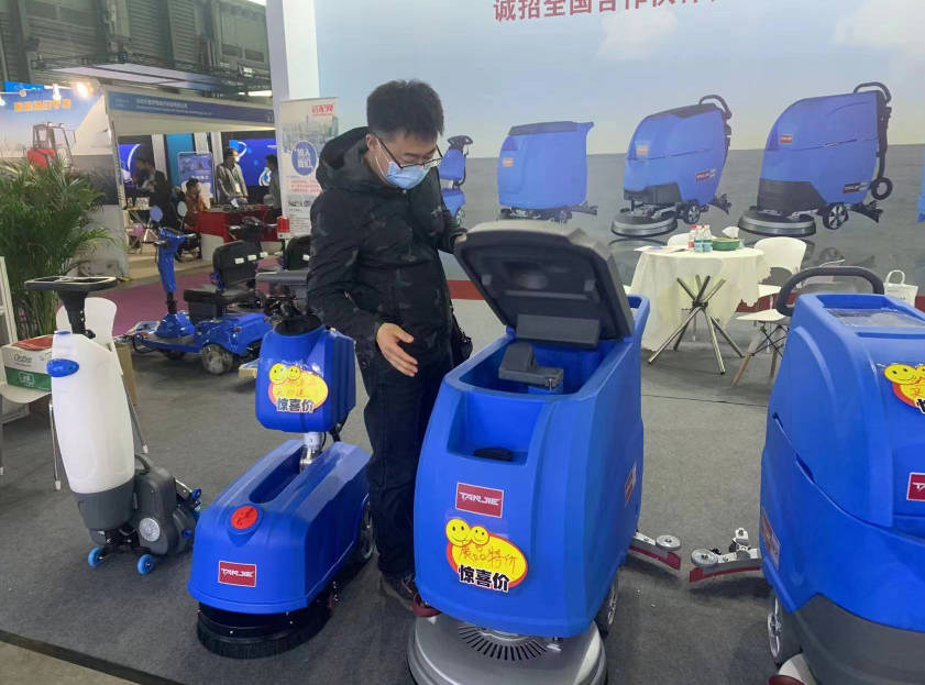 宁德坦洁洗地机公司致力于电动洗地机的生产、销售和服务百家