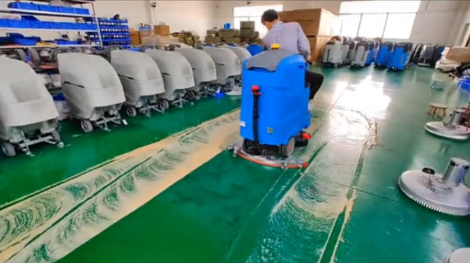 宁德2023年还在用人工的物业保洁不妨试试洗地机吧